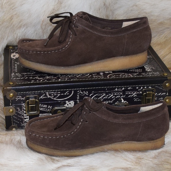 clarks wallabees dark brown suede